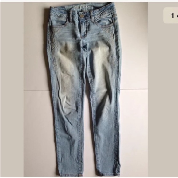 American Eagle Outfitters Denim - American Eagle light Wash Skinny Jeans 0